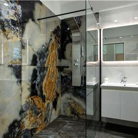 3 bedroom seaside villa with pool & jacuzzi, near Acharavi, sleeps 6